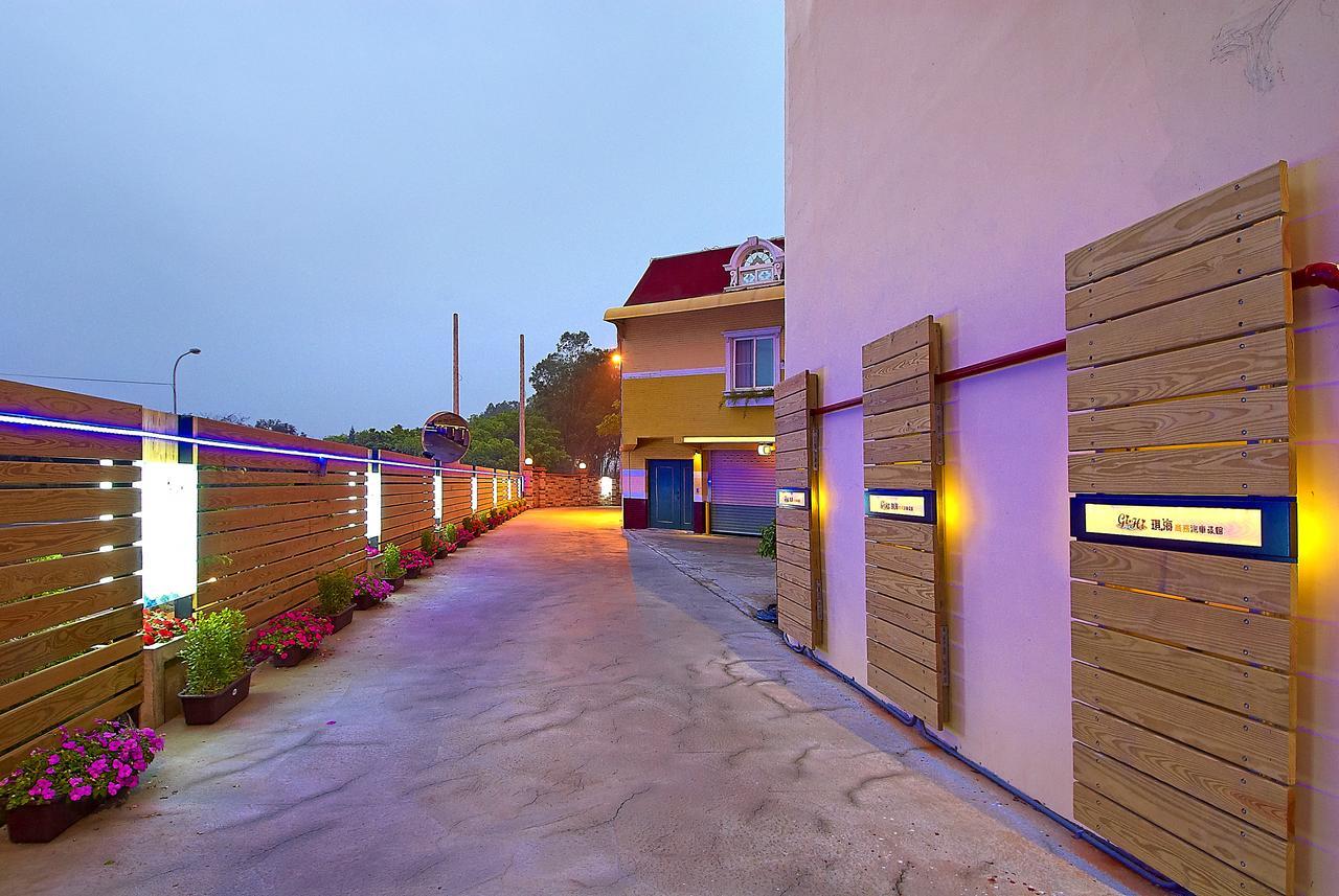 Qi Hai Motel Zhunan Exterior photo